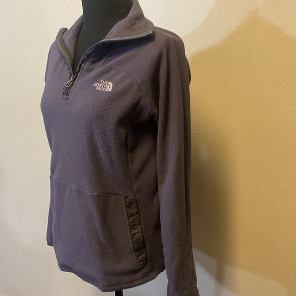 The North Face Fleece quarter zip Purple pockets small sku073 - Picture 2 of 11